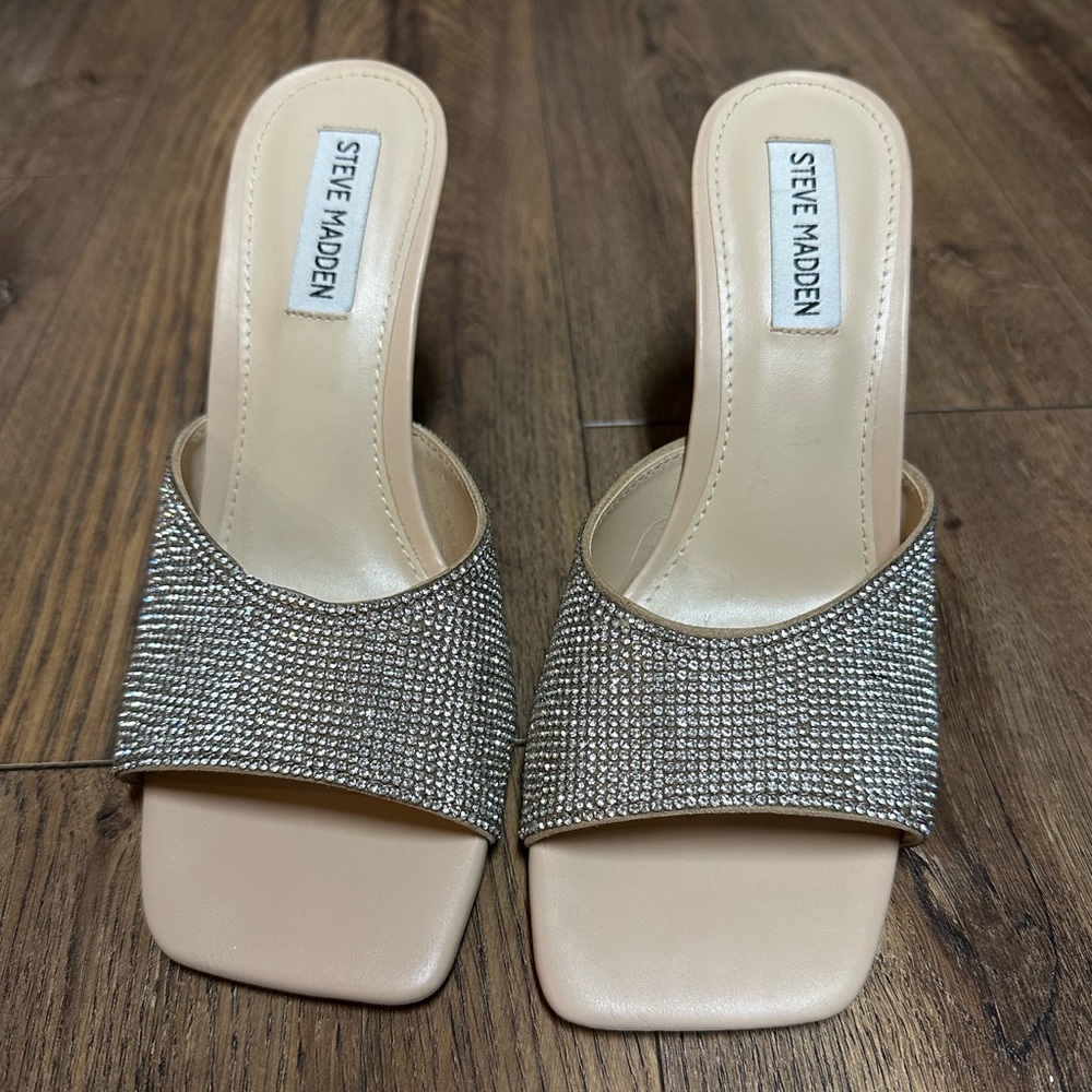 Steve Madden Embellished Pumps